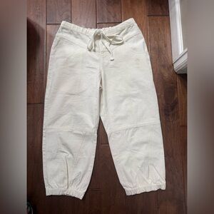 Free People Movement Cream Jogger Capri Pants NWT